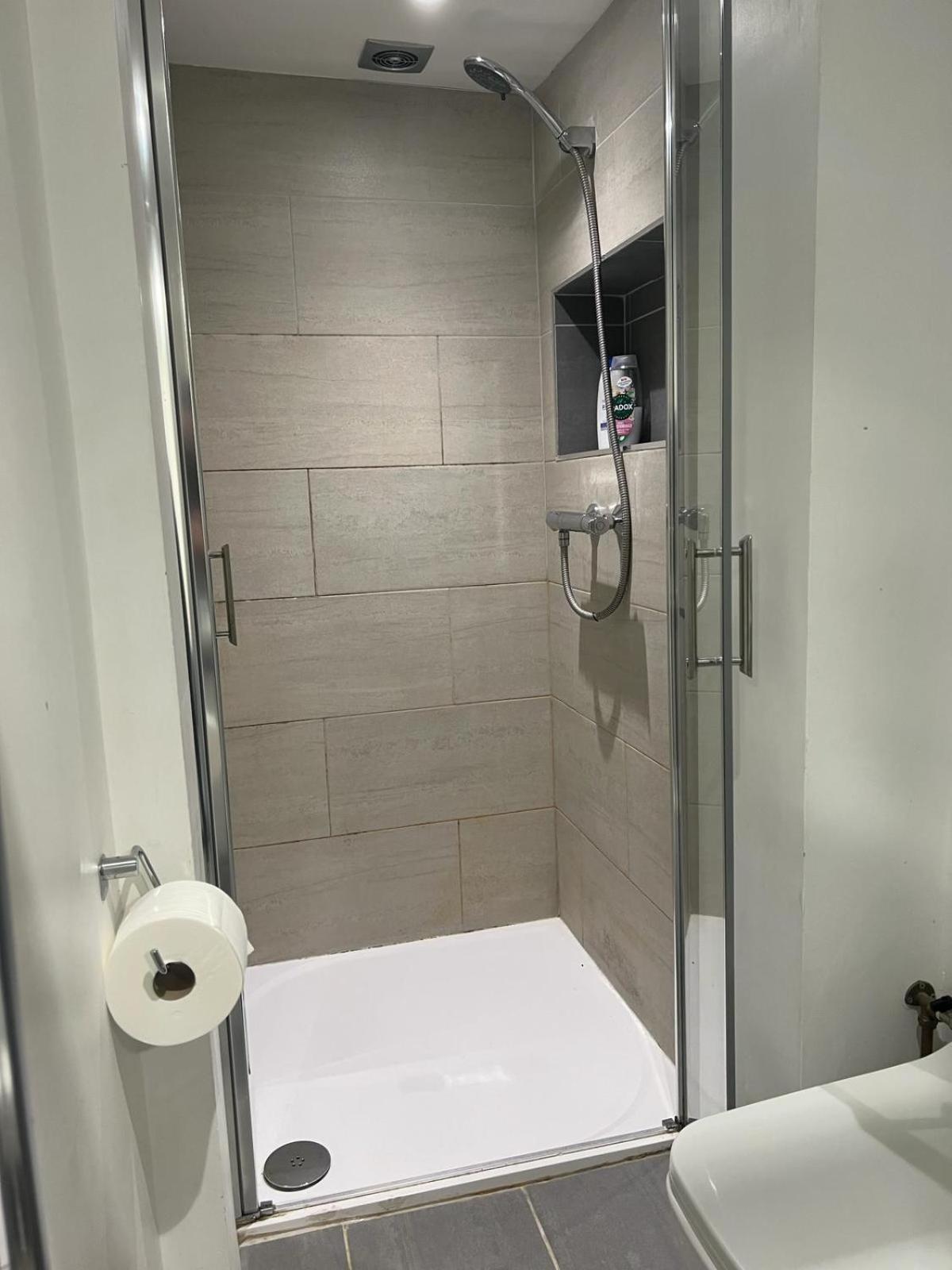 Comfy Private Bedrooms In Euston, Central 런던 외부 사진