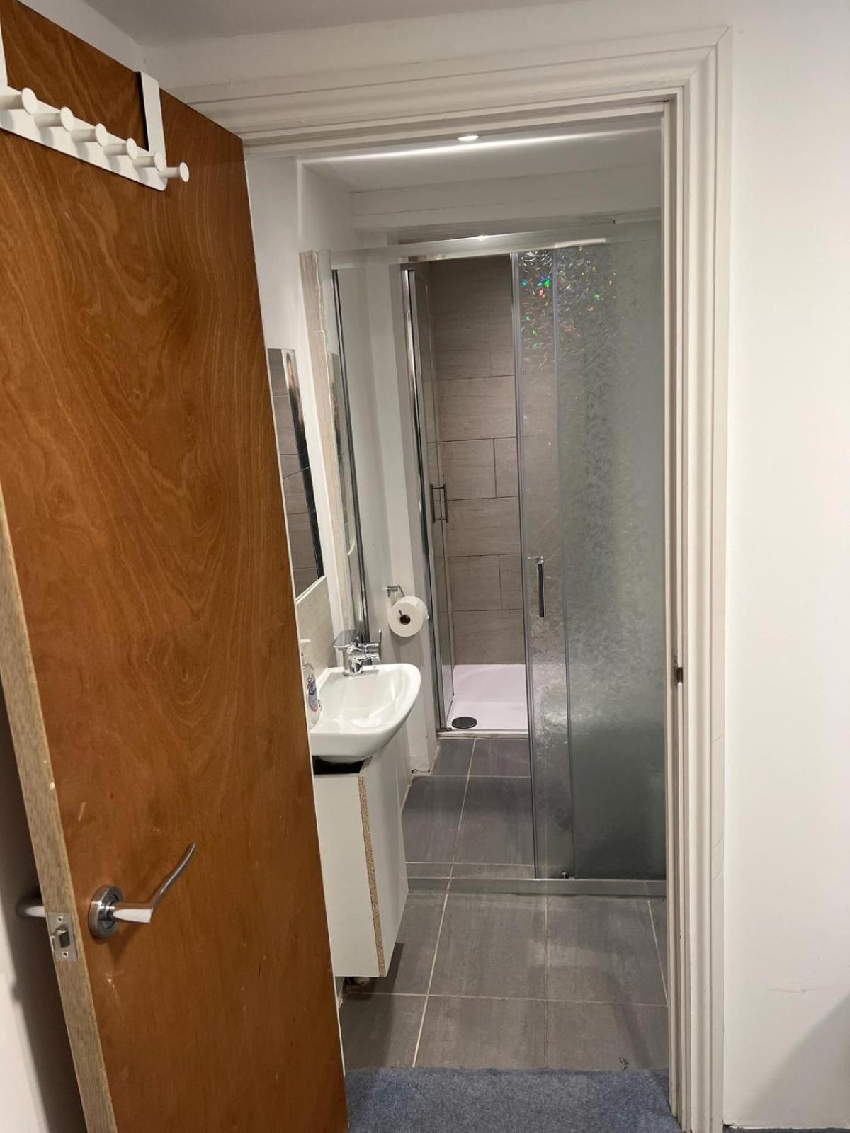 Comfy Private Bedrooms In Euston, Central 런던 외부 사진