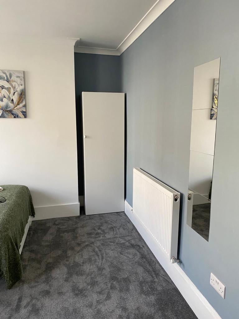 Comfy Private Bedrooms In Euston, Central 런던 외부 사진