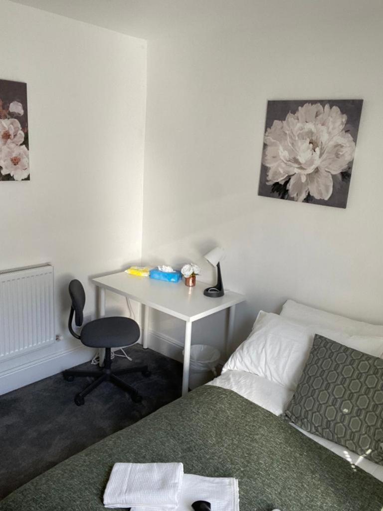 Comfy Private Bedrooms In Euston, Central 런던 외부 사진